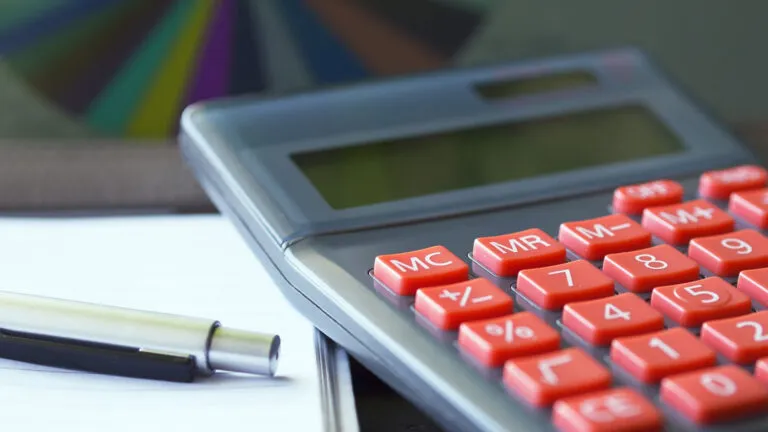 Pourquoi souscrire une assurance professionnelle ?
