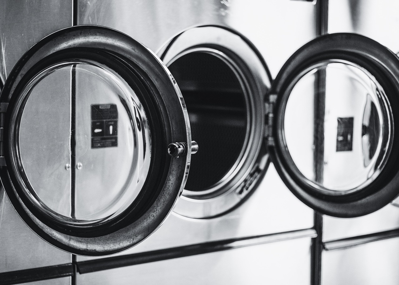 Comment bien choisir un lave-linge professionnel pour votre activité ? Nos conseils d’expert