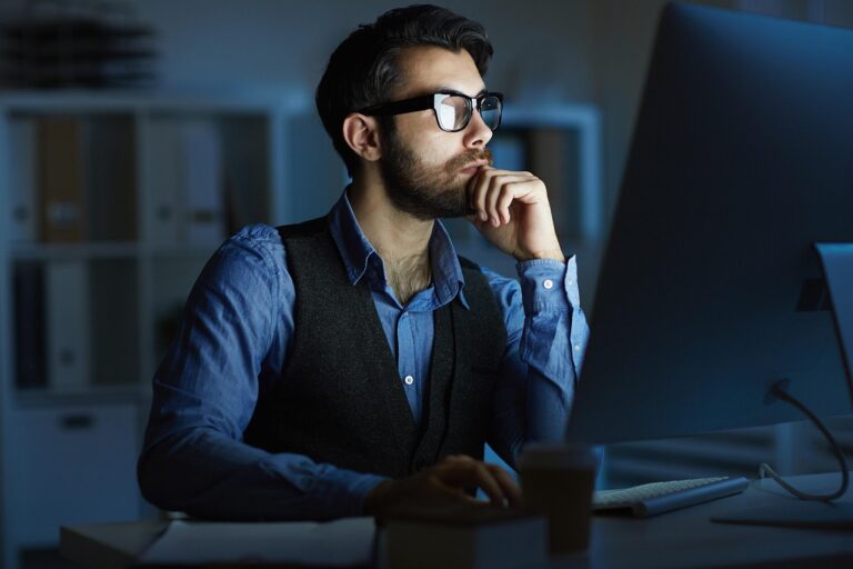 Micro-entreprise : profitez de l’accompagnement d’Espace Auto-Entrepreneur pour démarrer votre activité en ligne