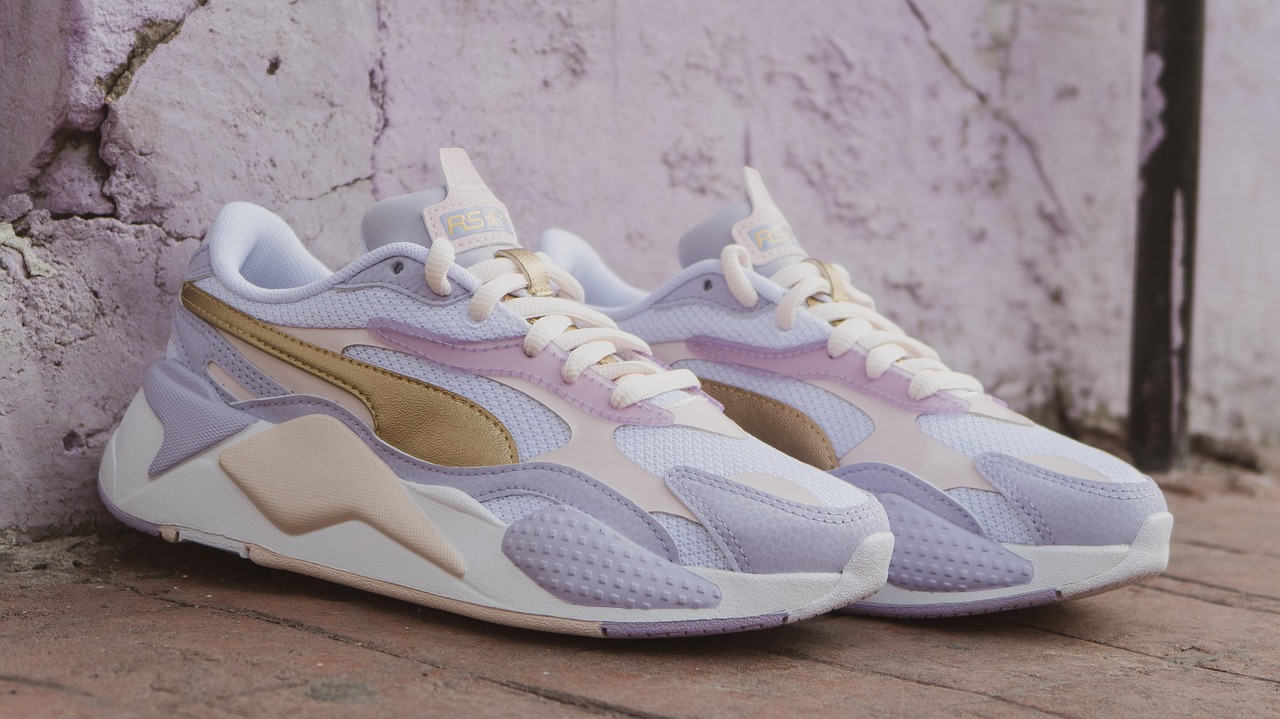 basket sneakers